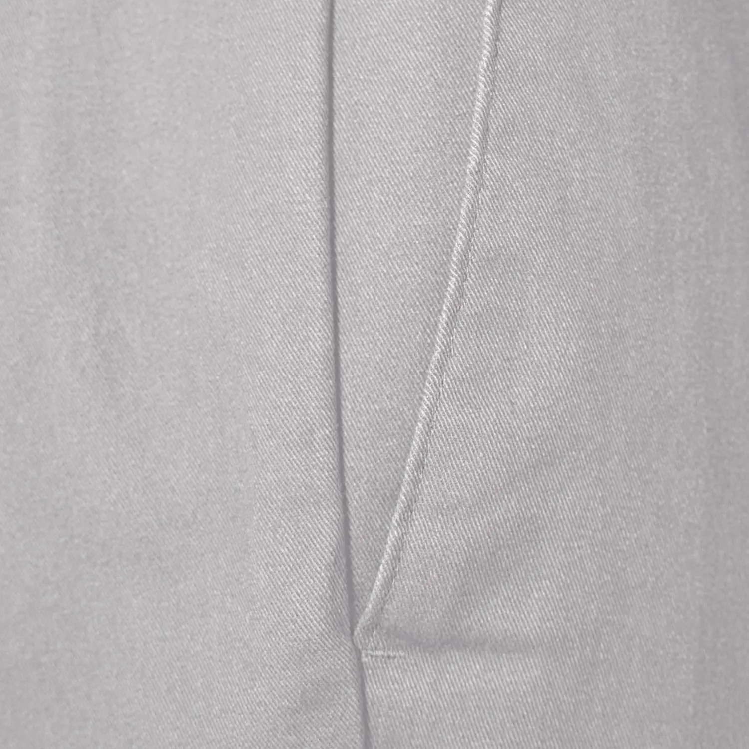 Amazon Essentials Men's Slim-Fit Wrinkle-Resistant Flat-Front Chino Pant