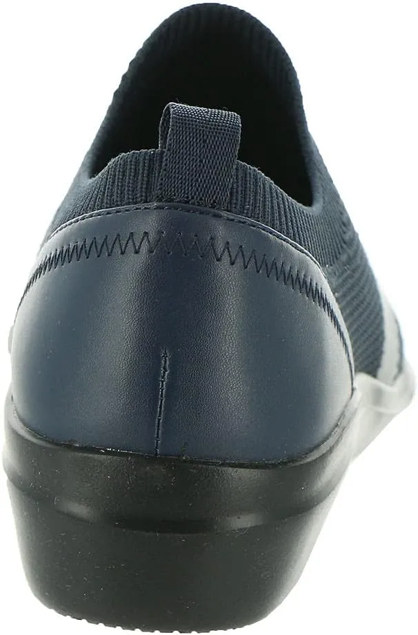 Clarks Women's Sashlyn Edge Loafer
