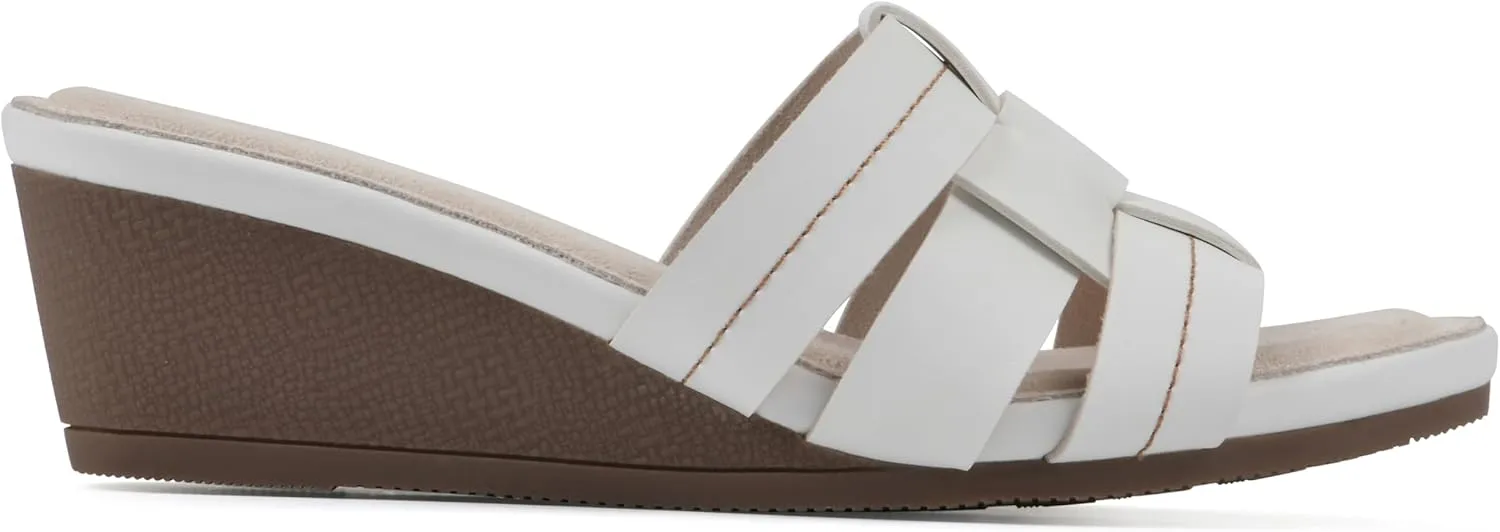 CLIFFS BY WHITE MOUNTAIN Women's Candyce Wedge Sandal