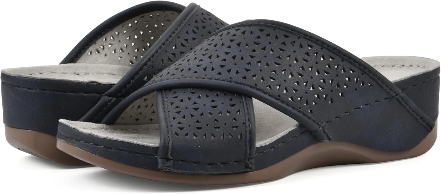 CLIFFS BY WHITE MOUNTAIN Women's Collet Wedge Sandal