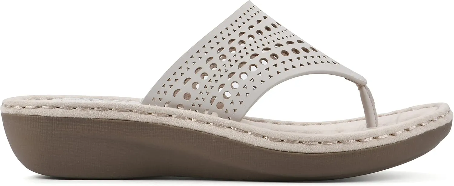 CLIFFS BY WHITE MOUNTAIN Women's Compact Wedge Sandal