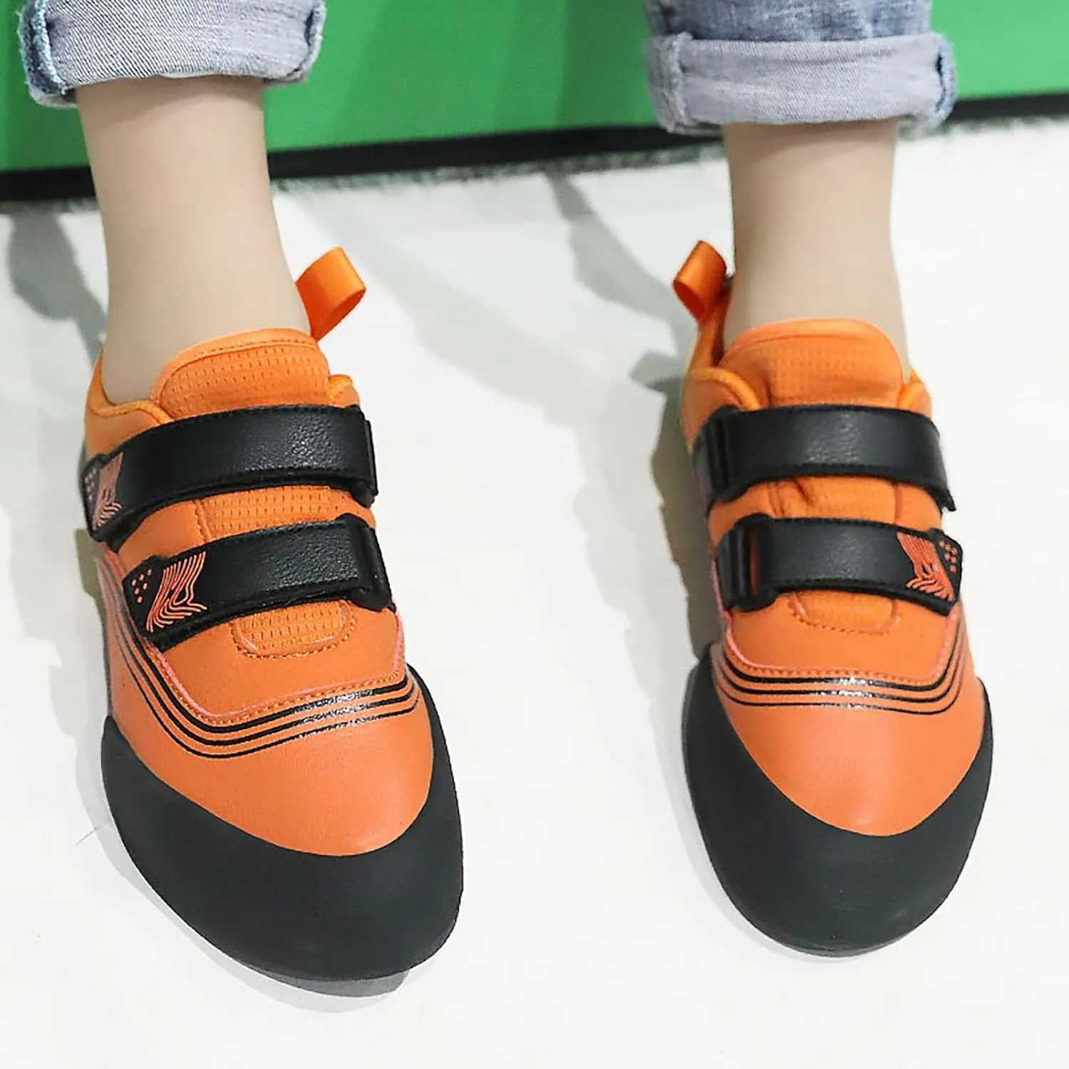 Climbing Shoes Mens Light Anti-Slip Indoor Outdoor Rock Climbing Sneaker for Beginners Professional Climbers