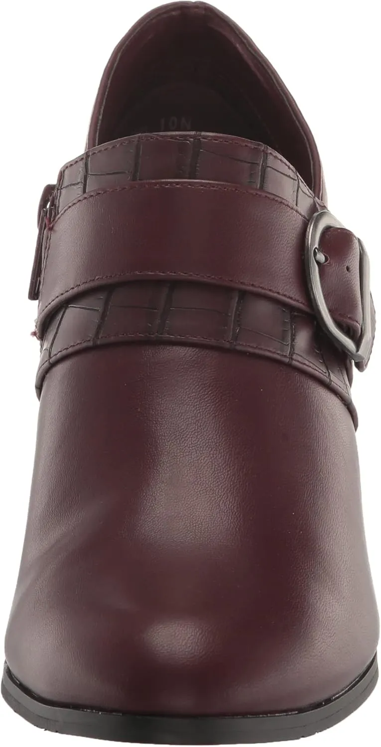 Easy Street Women's Della