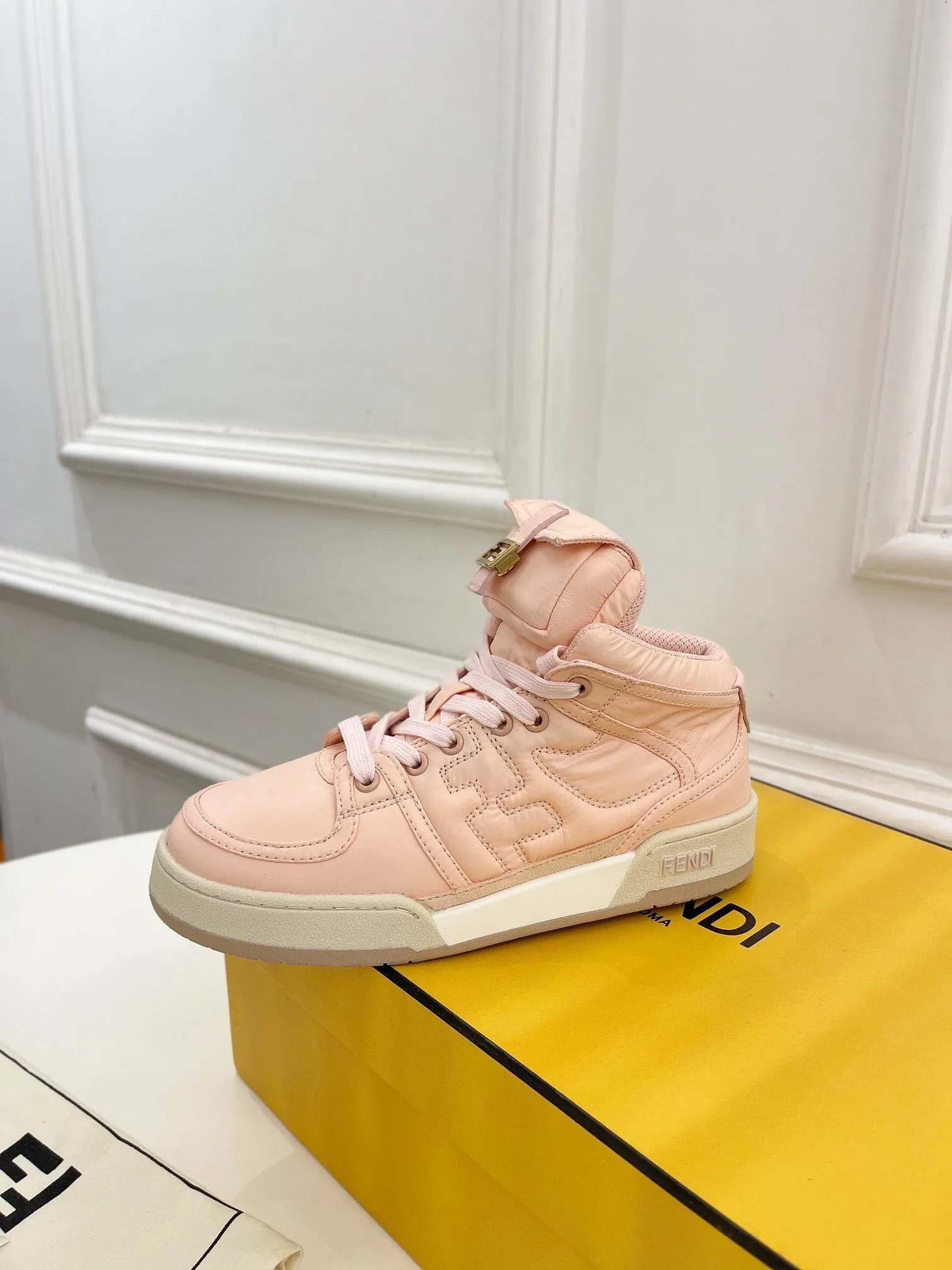 FENDI Compliance-certified IN PINK LOGO LAMBSKIN SNEAKER Extensive catalog SOCK BOOTS LIGHT FENDI