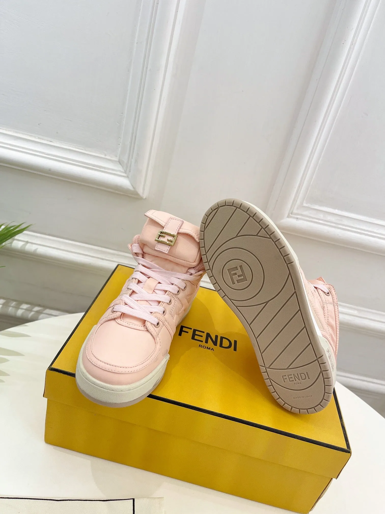 FENDI Compliance-certified IN PINK LOGO LAMBSKIN SNEAKER Extensive catalog SOCK BOOTS LIGHT FENDI