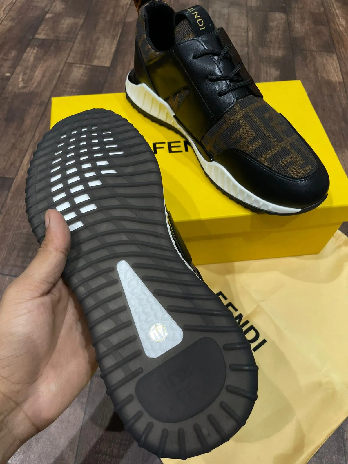 FENDI || Fendi Brown Lace Up Sneakers For Men