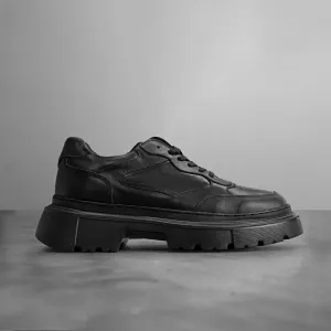 Form Sneaker Black