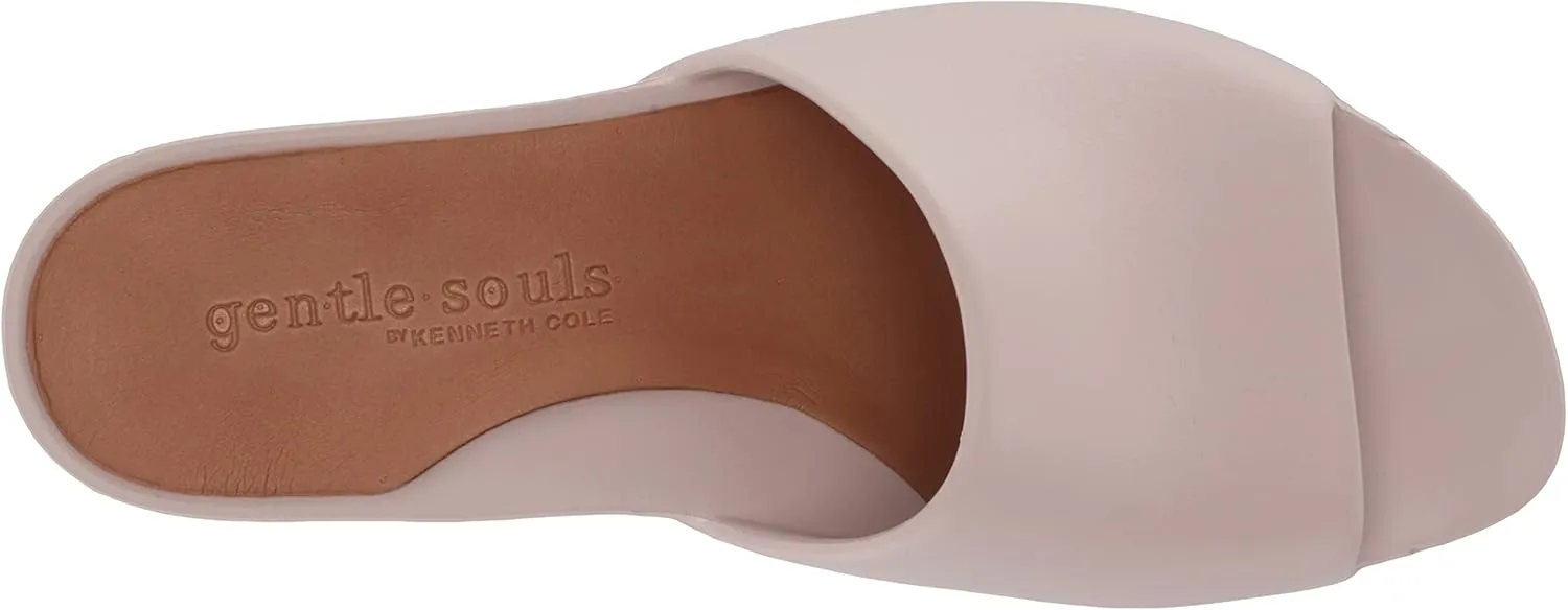 Gentle Souls by Kenneth Cole Women's Gisele Eva Wedge Sandal Heeled