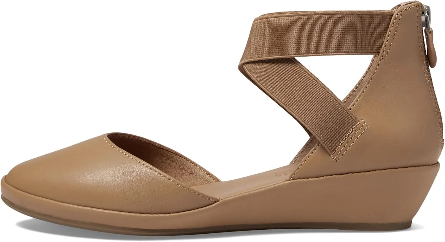 Gentle Souls by Kenneth Cole Women's Noa Wedge Sandal