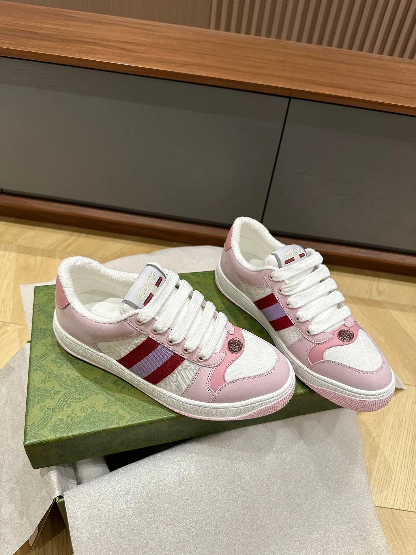 Gucci CALFSKIN TRAINER GG LIGHT Express worldwide PINK SCREENER Complete catalog WOMEN'S
