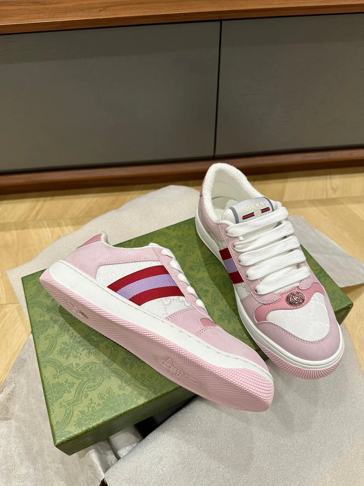 Gucci CALFSKIN TRAINER GG LIGHT Express worldwide PINK SCREENER Complete catalog WOMEN'S