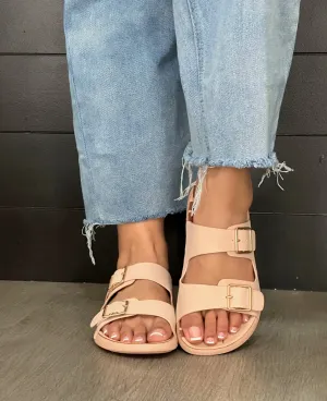 Hannah Sandal
