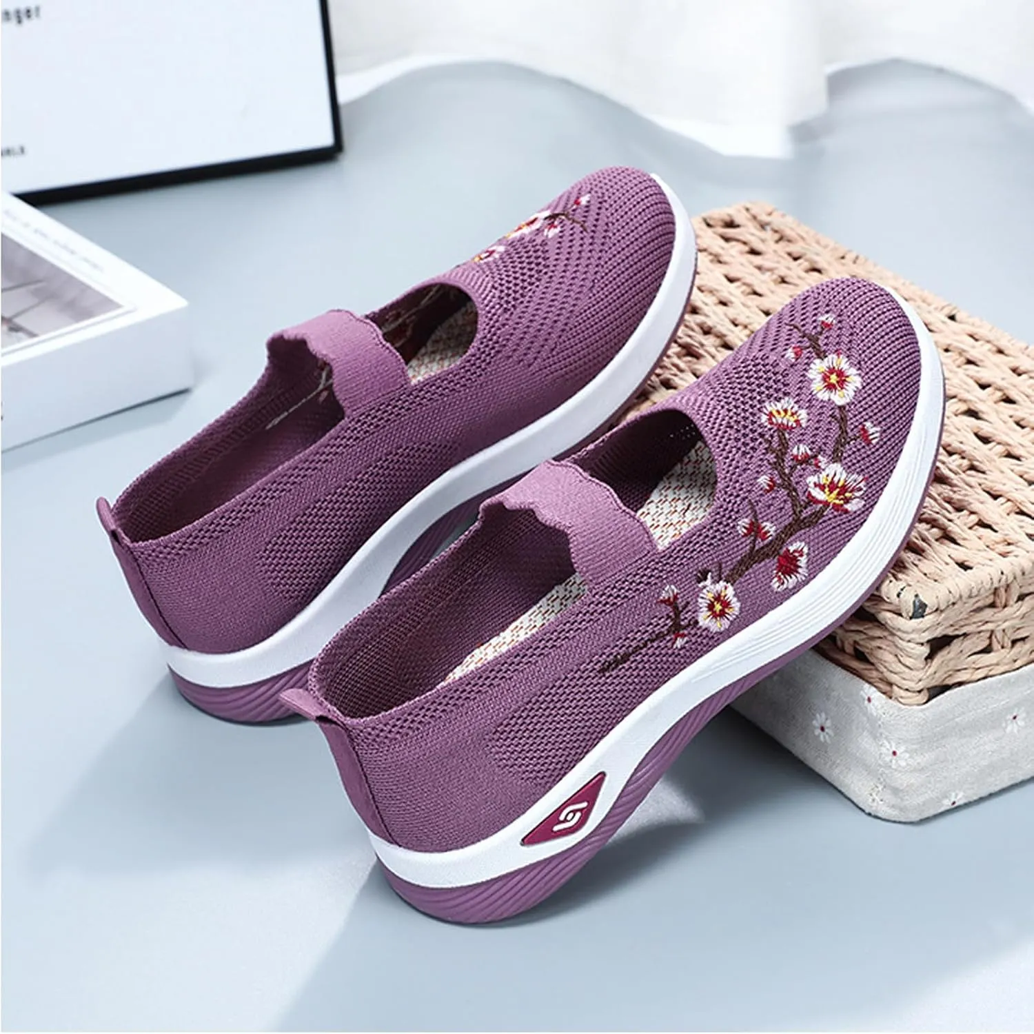 Helenbra Women's Flower Embroidered Slip On Knitting Flat Loafers,Mary Jane Breathable Elastic Mesh Comfy Platform Non Slip Memory Foam Mom Walking Nurse Shoes Casual Walking Sneakers