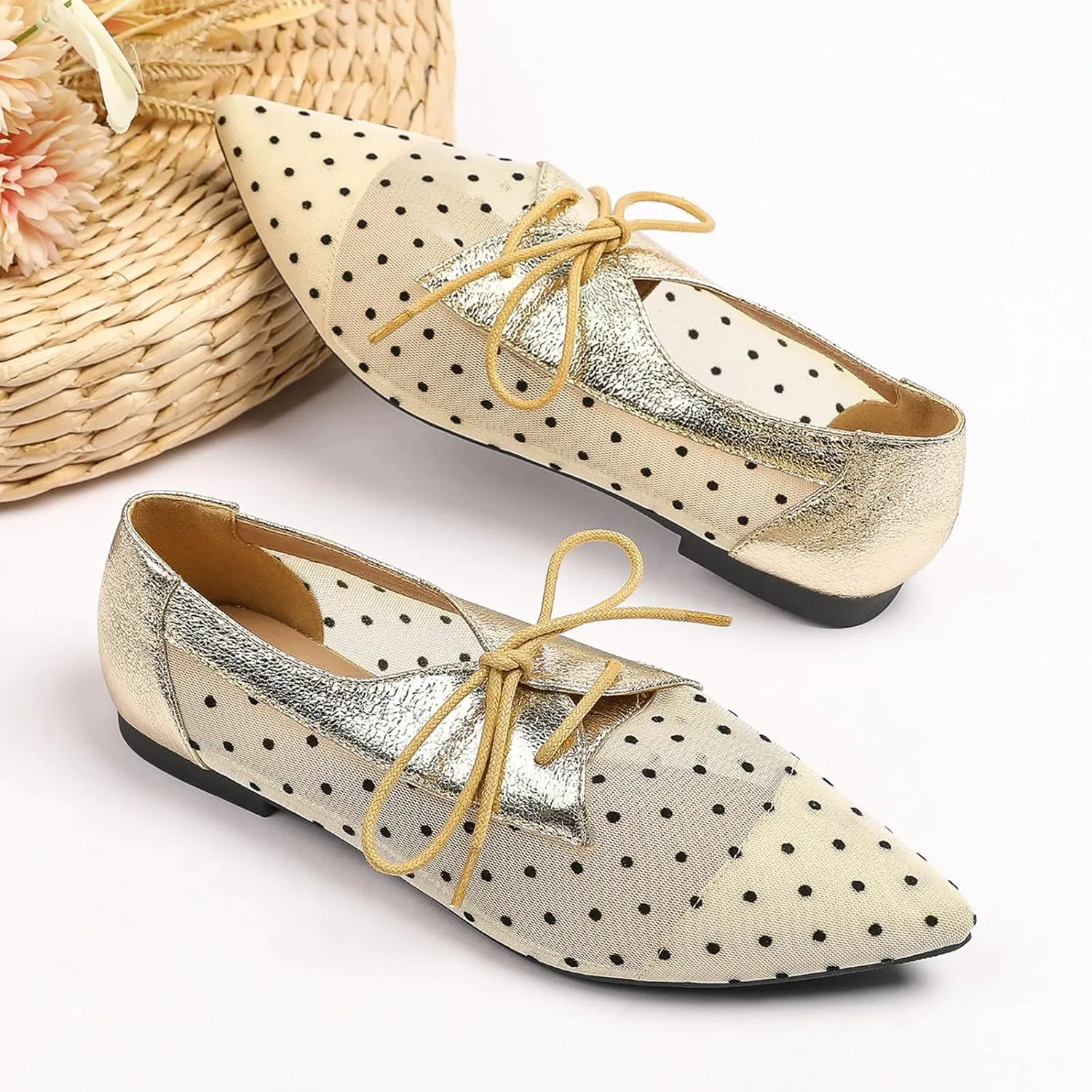 Hopomart Women's Mesh Polka Dots Breathable Pointed Toe Casual Shoes Fashion Lace Up Comfort Lightweight Slip On Flat Ballet Shoes
