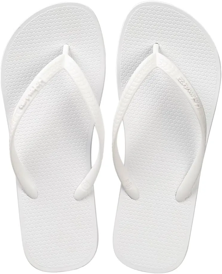 Hotmarzz Women's Slim Flip Flops Fashion Beach Slippers Flat Sandals