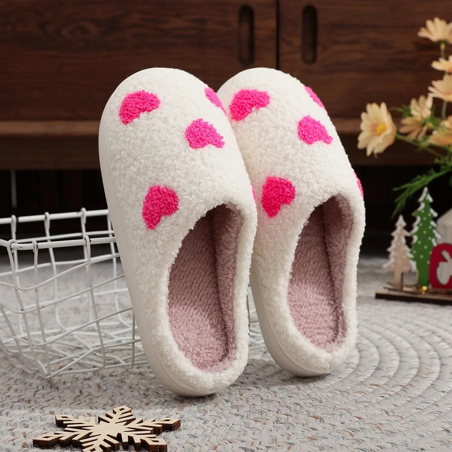 LNERIP Slippers Winter Womens Mens Fluffy Plush Slippers Animals Cute Cartoon House Slippers Cuddly Warm Shoes Indoor Outdoor Girls Women