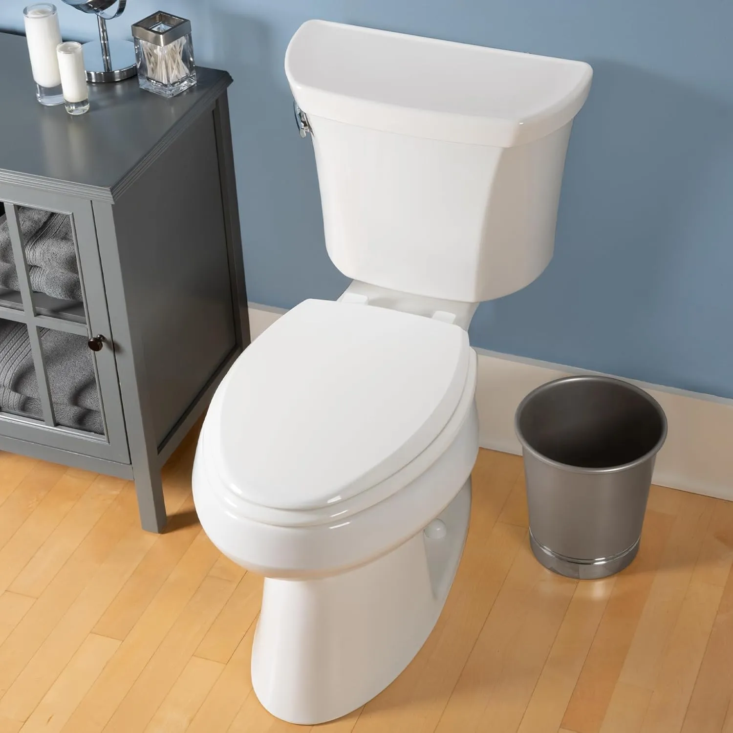 Mayfair Cassel Slow Close Toilet Seat, Easy Clean, Non Slip Premium Wood Seat, Easy Install, Elongated, White