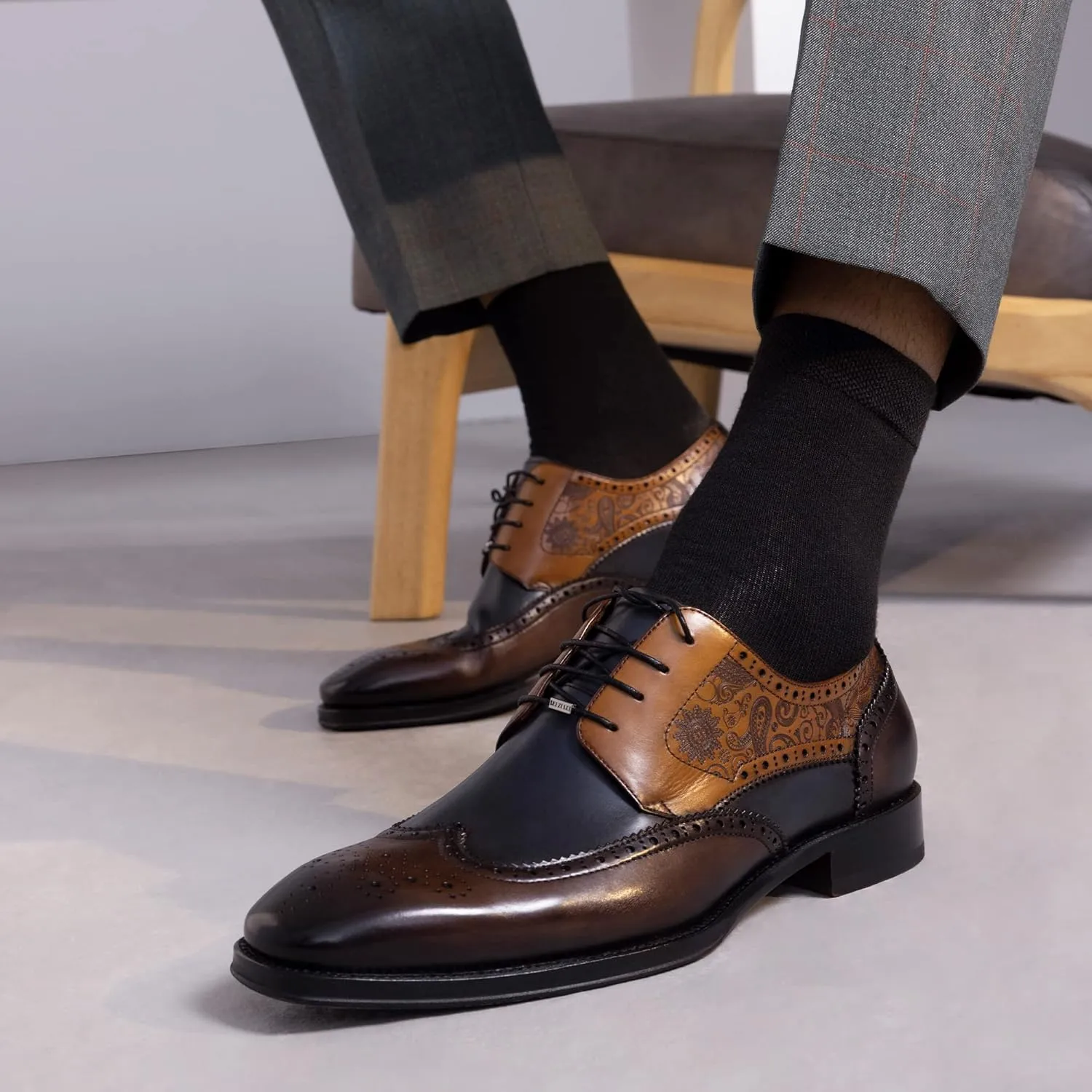 Men's Flat Dress Oxfords Textured Prints Shoes Brogue Genuine Leather Lace-Up Formal Office Shoes