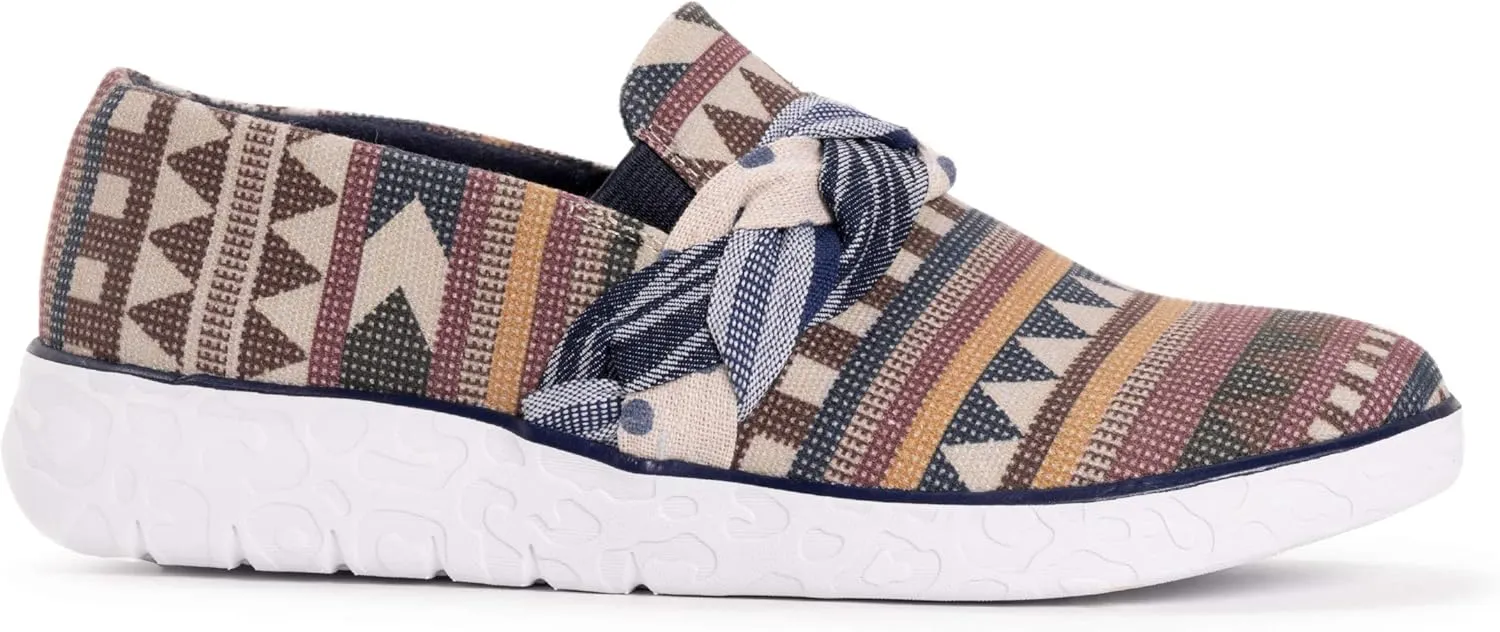 MUK LUKS Women's Boardwalk Stroll Sneaker-Beige Loafer