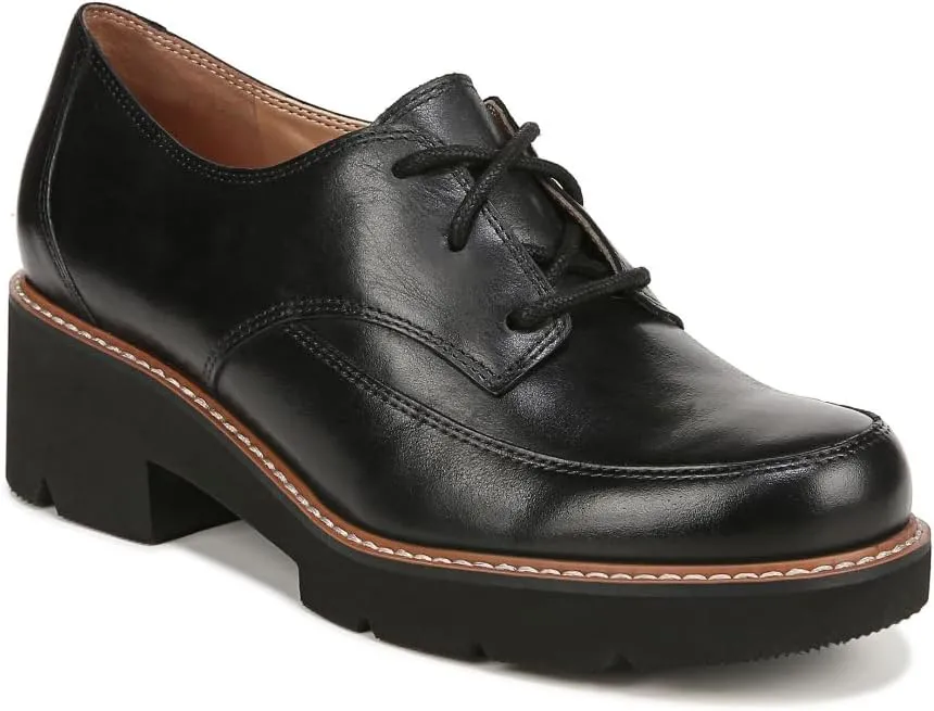 Naturalizer Women's Darry Lace-Up Lug Sole Oxford Loafer