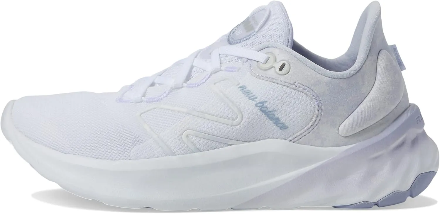 New Balance Women's Fresh Foam Roav V2 Sneaker