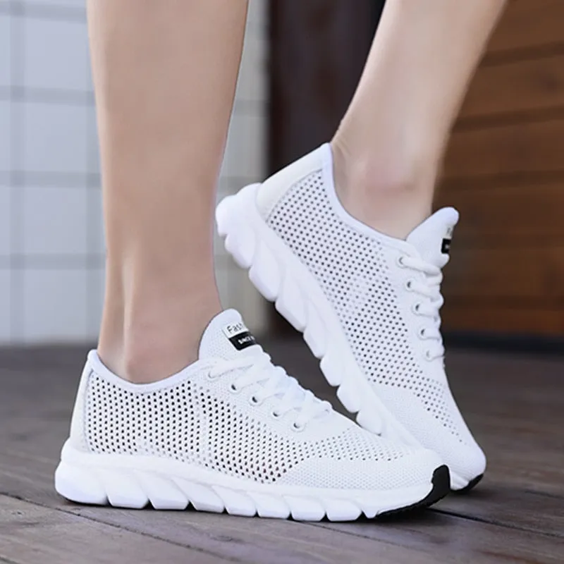 New Mesh Women Sneakers Breathable Flat Shoes