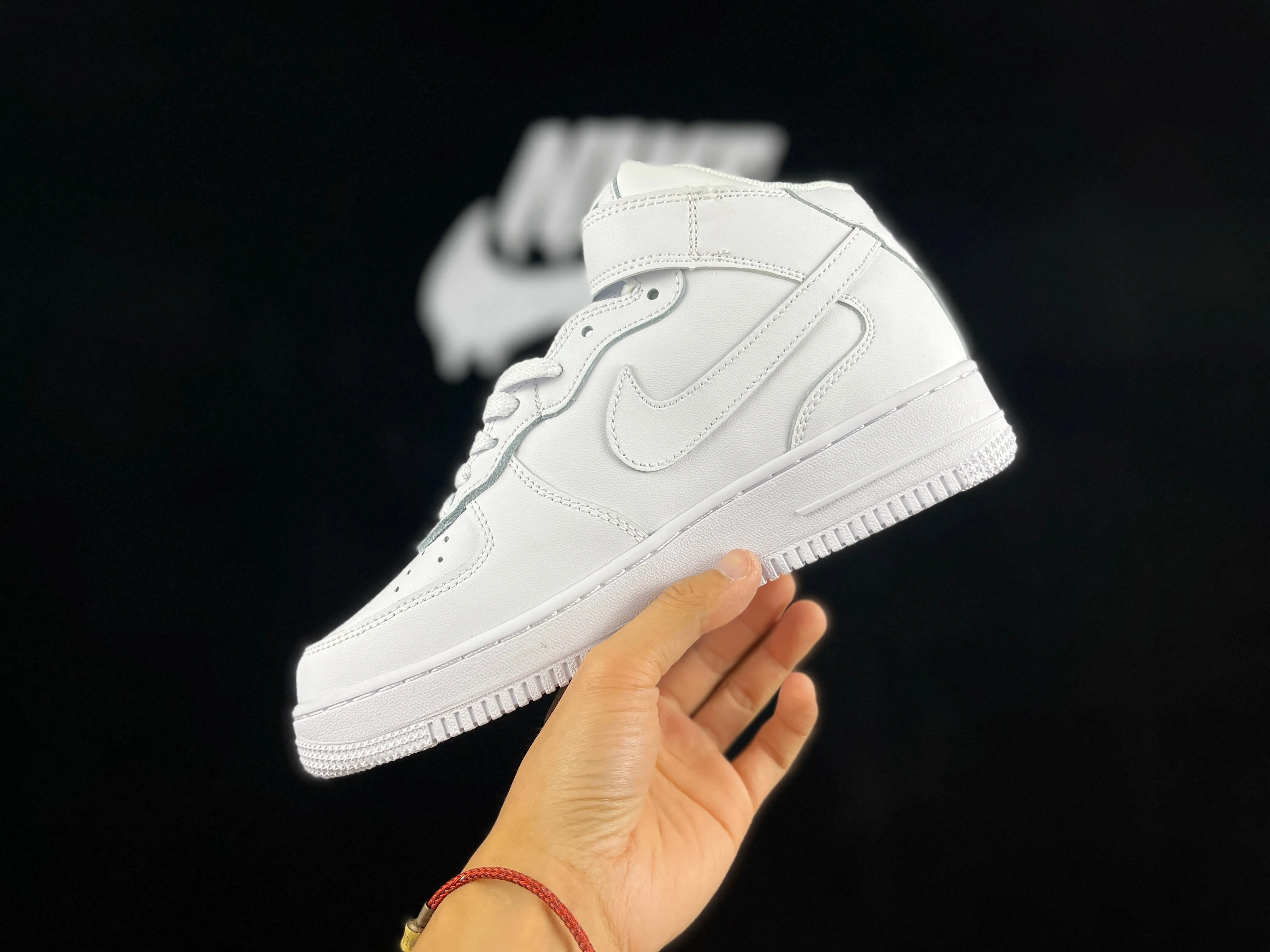 NIKE FORCE International tracking White" Intelligent 1 "Triple AIR Mid