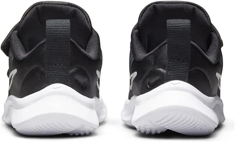 Nike Unisex-Child Sneaker