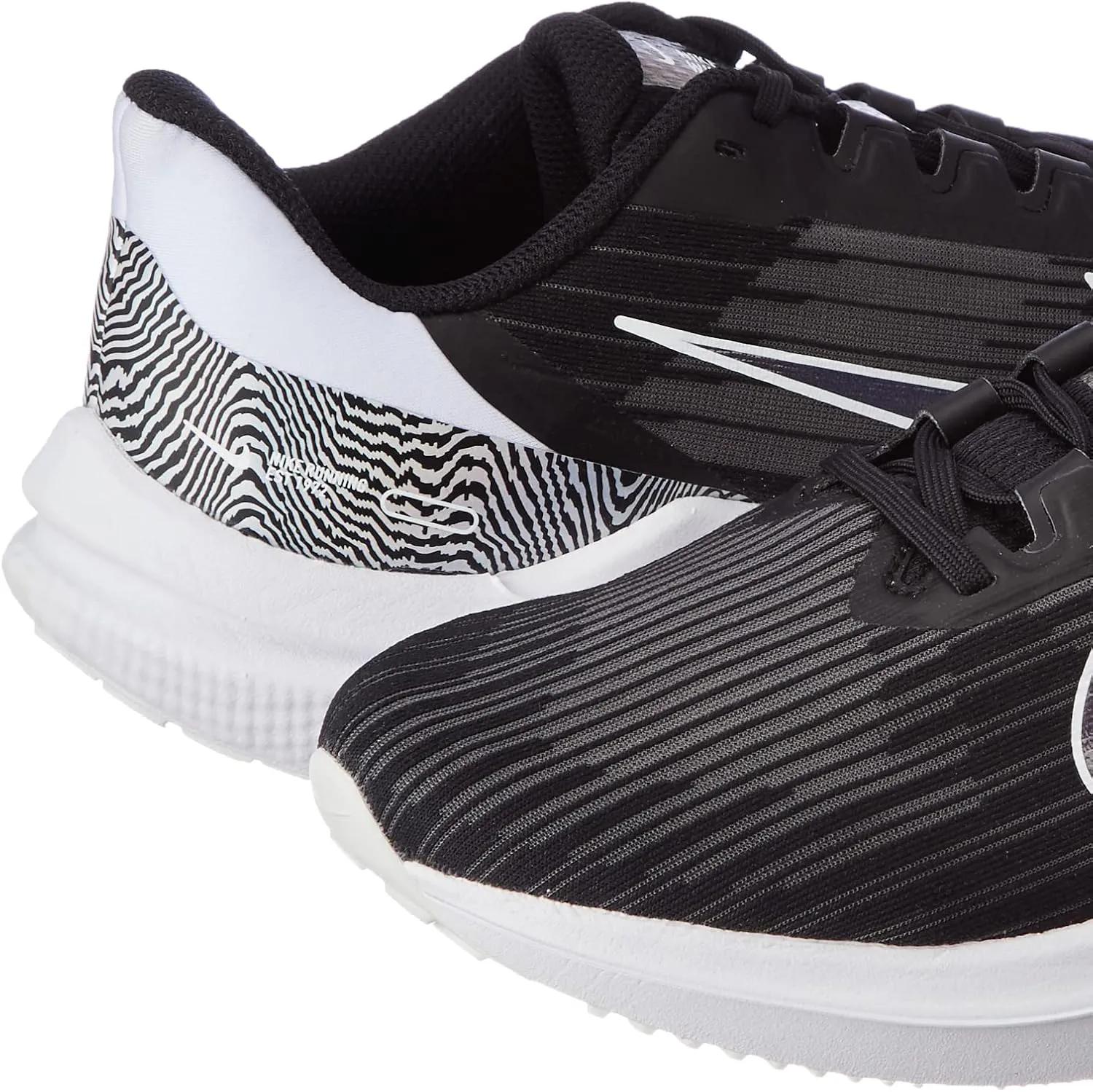 NIKE Women's Sneaker, 42