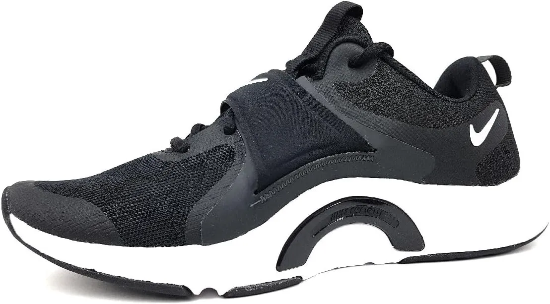 NIKE Women's Sneaker