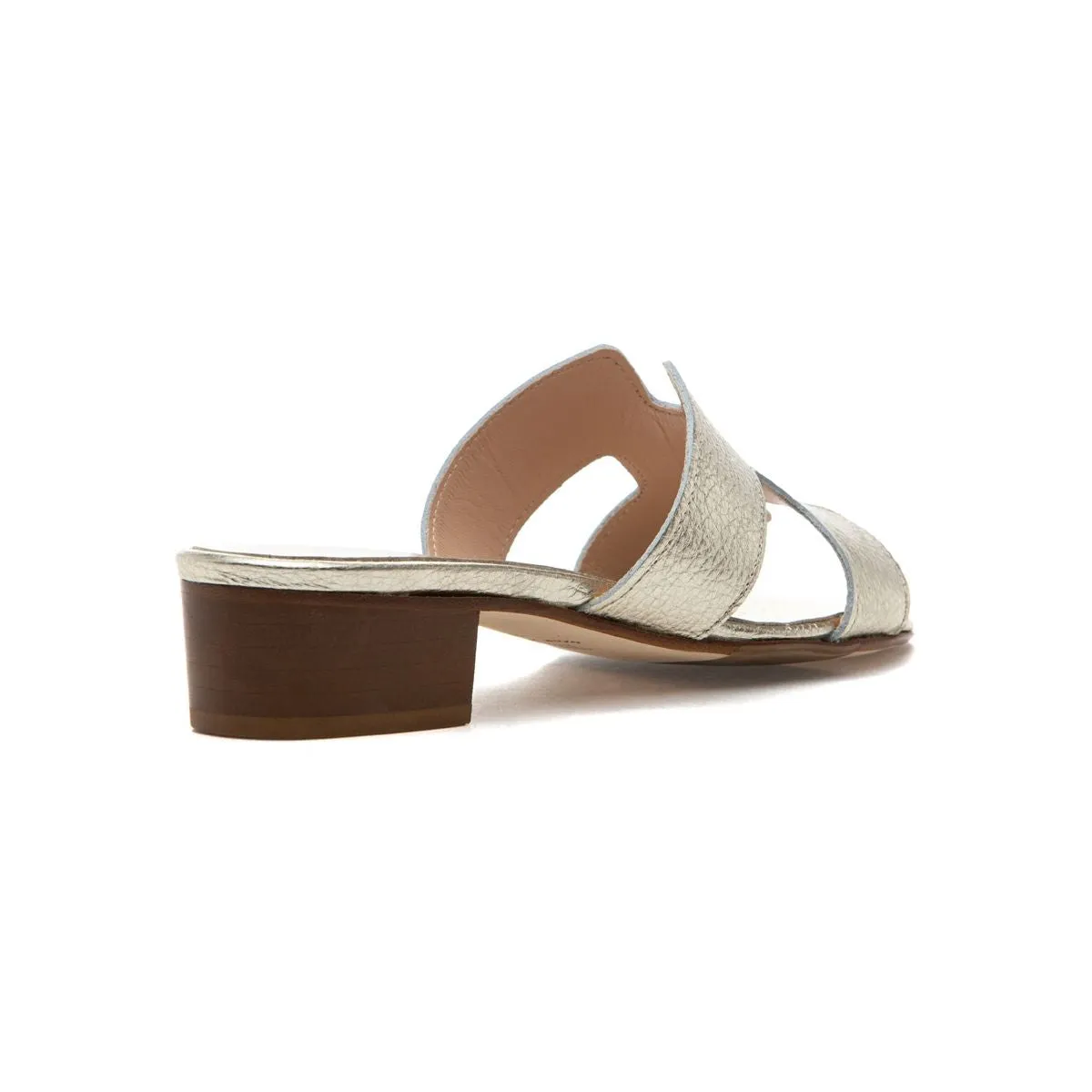 Perri Sandal