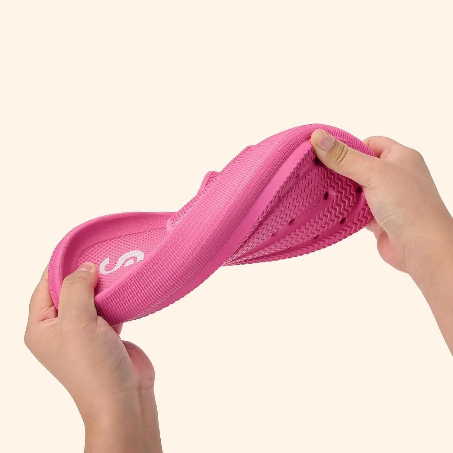 Pillow Slippers for Womens House Slides Sandals Cushioned Thick Sole Cloud Slippers Easy to Clean Quick Dry Shower Shoes