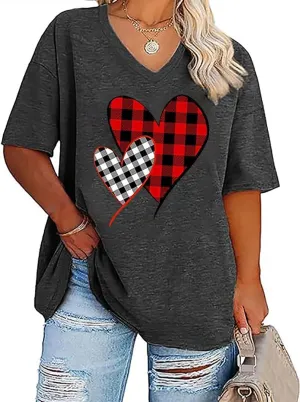QIANRUO Plus Size Valentine's Day Shirt Women Retro Lover Heart Graphic Tees Casual Short Sleeve V-Neck Tops Blouse
