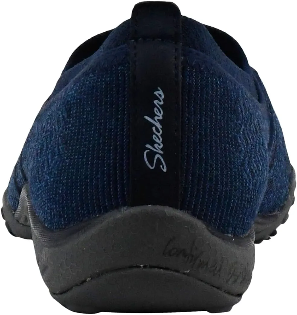 Skechers Women's Breathe Easy-Simple Pleasure Sneaker