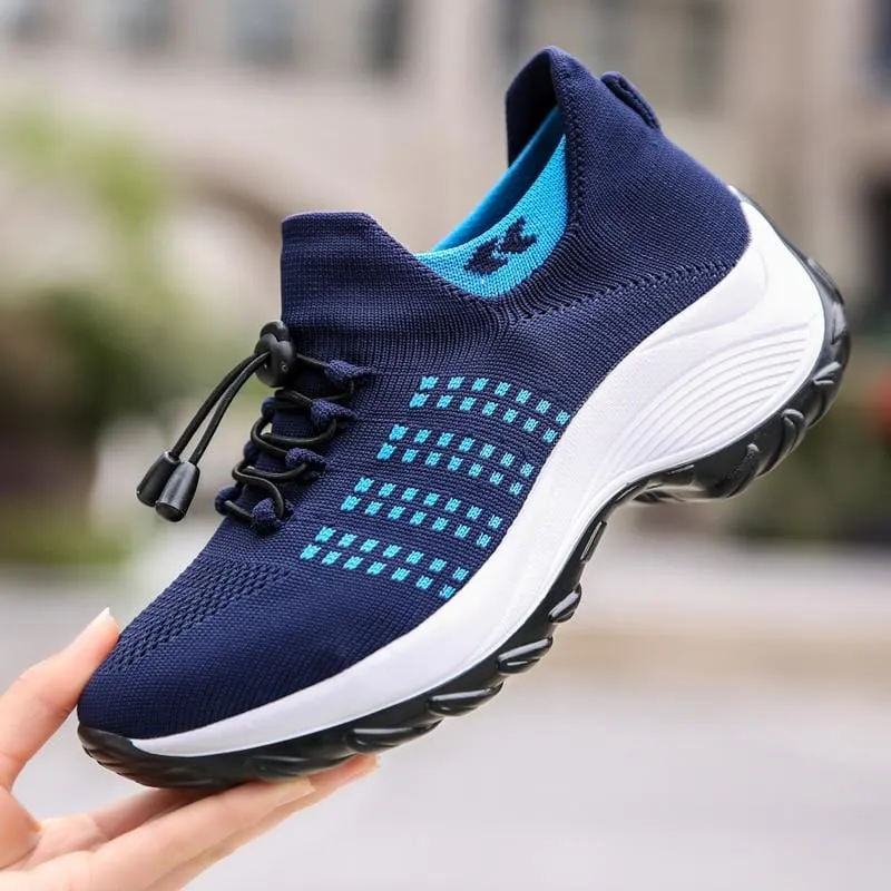 Sleek Sneaker FlexiFit High-security Slip-On