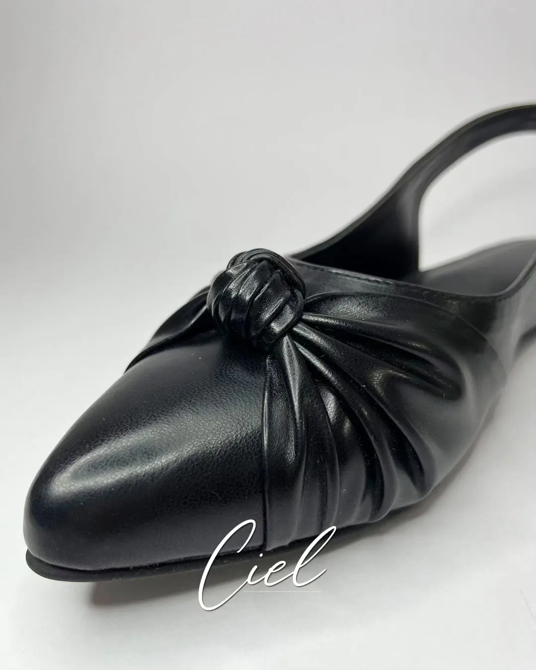 The Claire Black Bellies