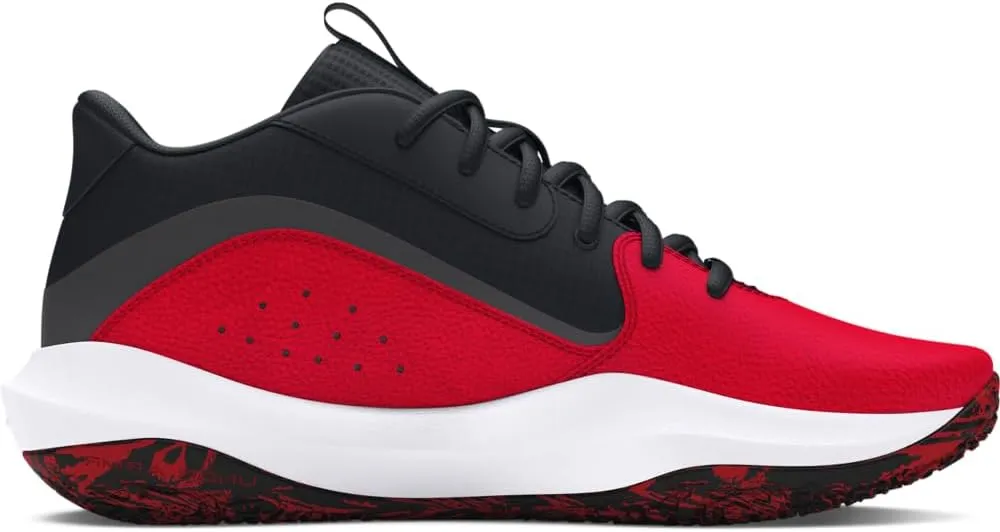 Under Armour Women's Lockdown 7 Sneaker