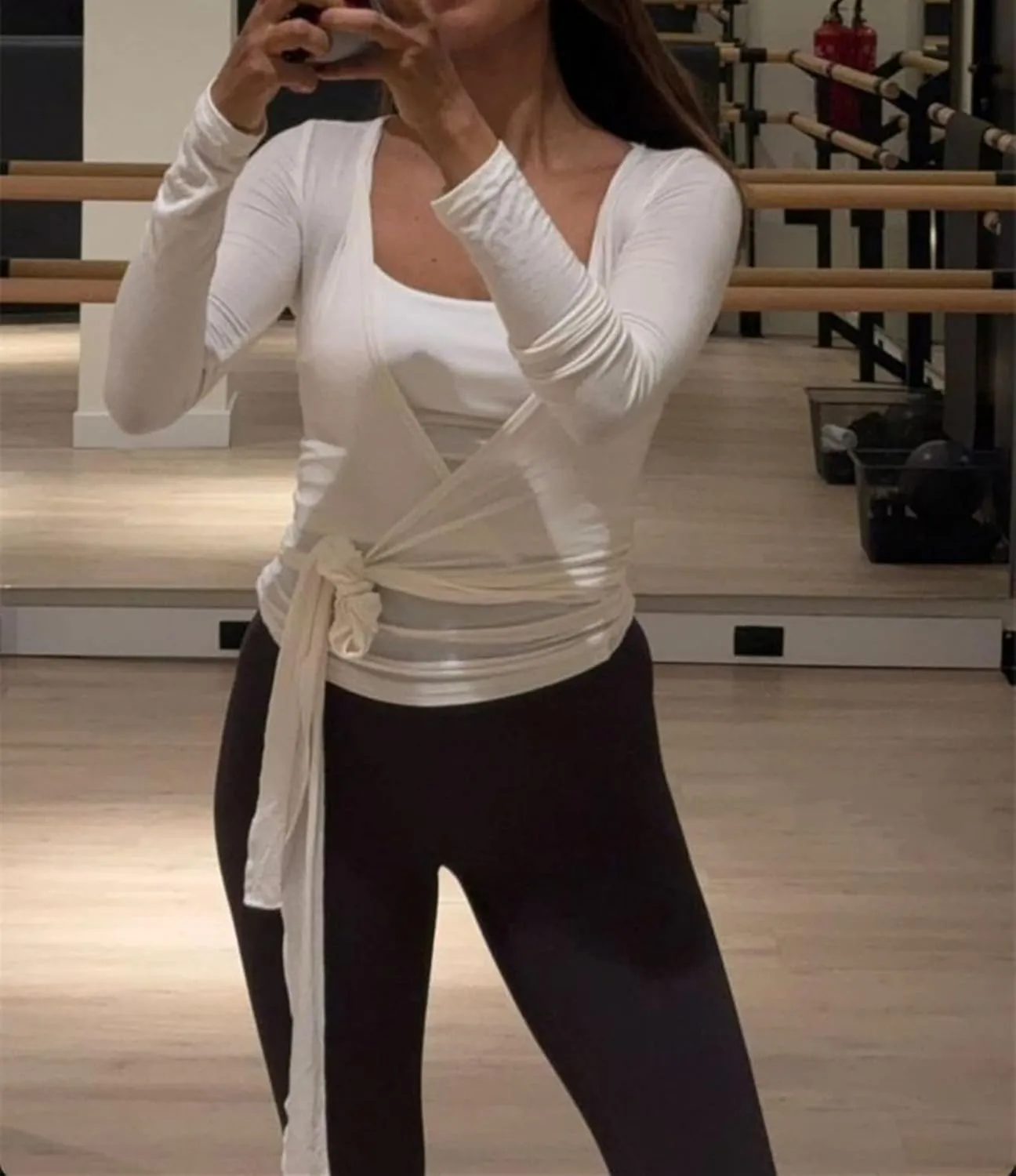 Women Y2K Long Sleeve Cross Wrap Tops Deep V Neck Slim Fit Workout Yoga Ballet Wrap Shirts Coquette Aesthetic Tie Tops